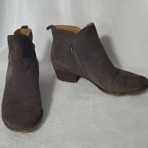 Lucky Brand Bryton Women's Suede Zipup Ankle Boots - Size 8